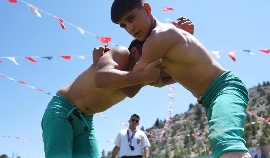 Adana’da Asırlık Gelenek Devam Ediyor: Güngör Geçer’den Mesaj