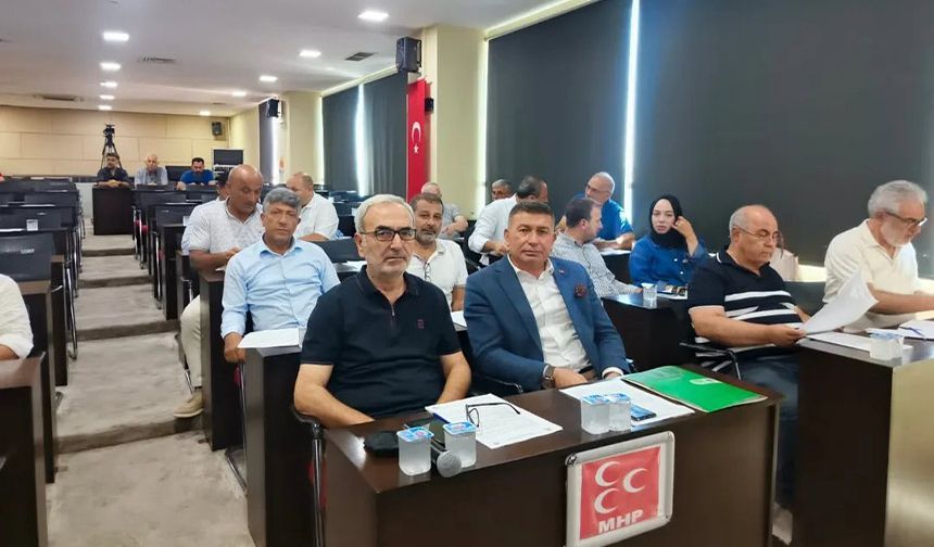 Başkan Şimşek’ten Sert Uyarı: "Gece 3’te Bile Arıyorlar: ‘Su Yok’ İsyanı Karaisalı’yı Sardı”