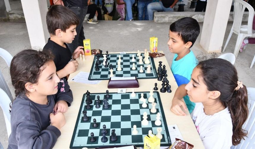 Çocuklar Geleneksel Oyunlarla Hem Eğlendi Hem Öğrendi!