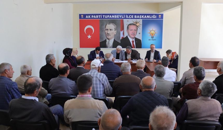 AK Parti Tufanbeyli’de Teşkilat Çalışmalarını Değerlendirdi