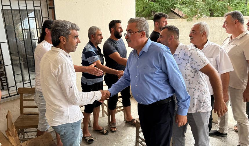 Bahçe Mahallesi Ziyaretiyle Karataş, Vatandaşın Taleplerini Birinci Elden Dinledi