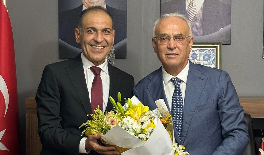 Görev Devir Teslim Töreni Gerçekleşti: Semih Aksoy İlçe Başkanlığına Atandı