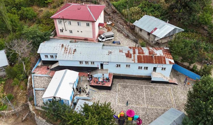 Feke Belediyesi’nden Anlamlı Proje: Çocuklara Hem Eğitim Hem Bakım Desteği