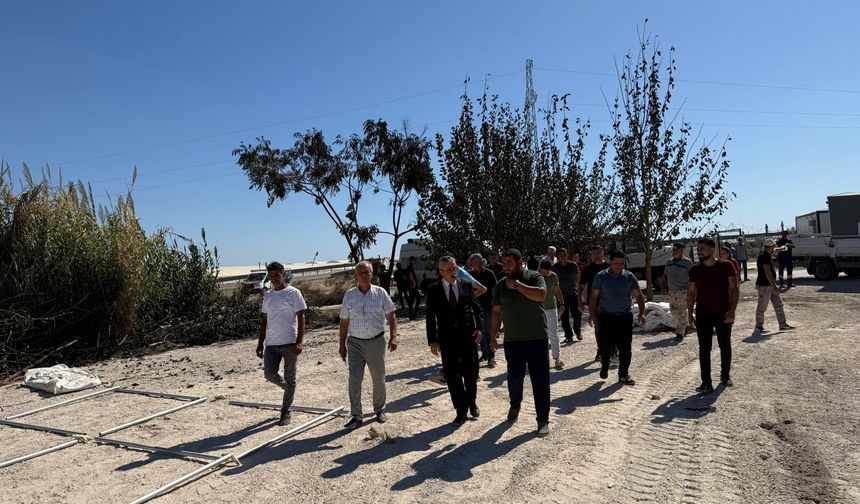 Karataş Belediyesi Yangın Sonrası Barınma ve Temizlik Çalışmalarını Başlattı