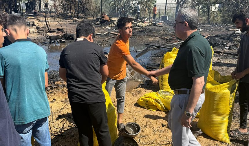 Karataş Belediyesi’nden Yangın Bölgesi’ne Destek