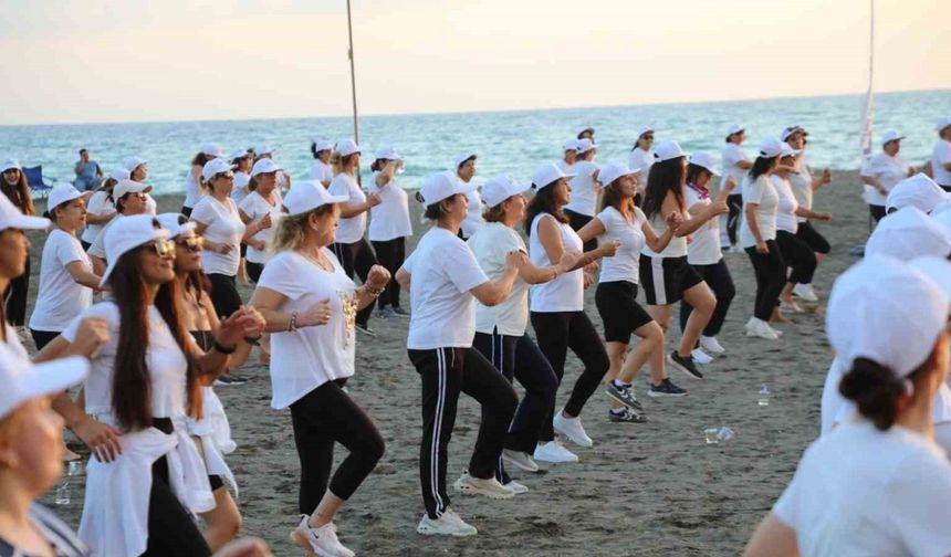 Sahilde Sporla Motivasyon Patlaması: Katılımcılar Kendilerini Daha İyi Hissetti
