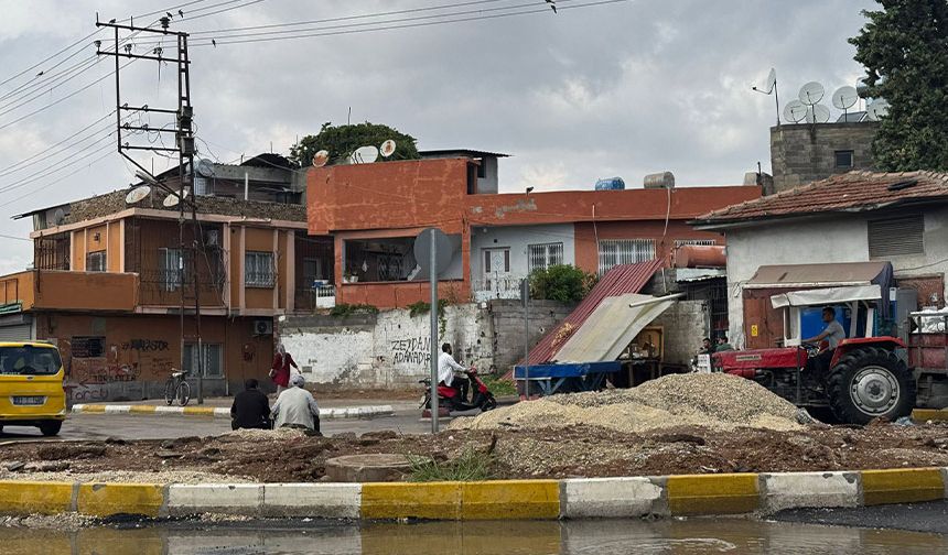 Adana’da Su Borusu Krizi: Vatandaşlar “Ne Zaman Düzeltilecek?” Diye Soruyor