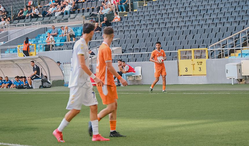 Turuncu-Beyazlılar Kâbus Gibi Maçta Çöktü: 5-0