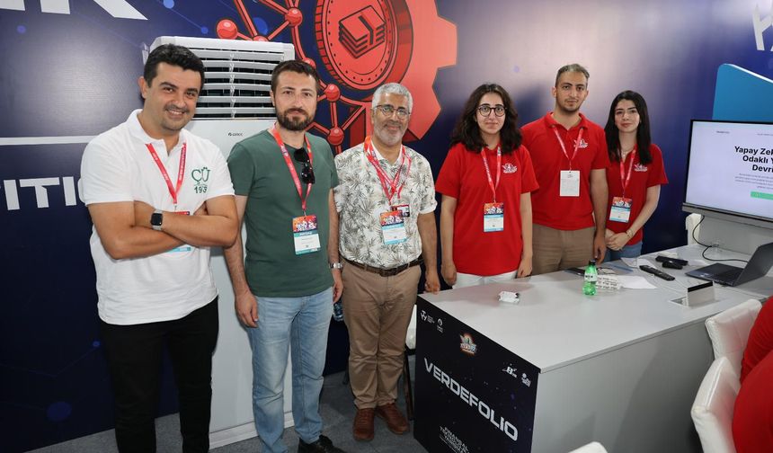 Yapay Zekâ ile Finansal Teknolojilere Damga Vurdular: Çukurova Üniversitesi Finalde