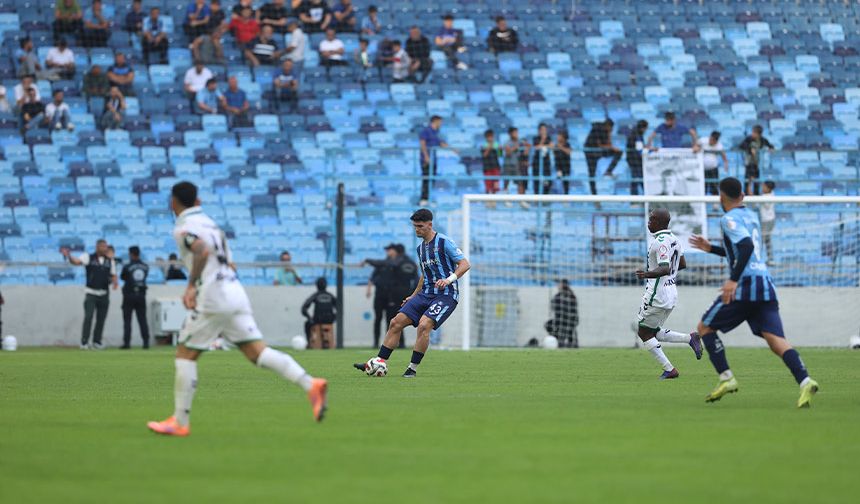 Sakaryaspor’dan Gol Fırtınası! Adana Demirspor Sahasında Dağıldı