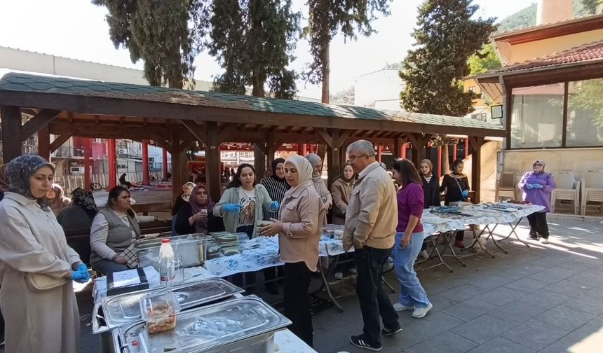 Saimbeyli’de Kadınlardan Gazze’ye Yürek Isıtan Destek