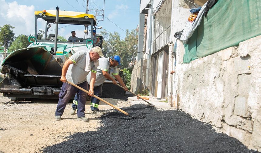 Seyhan’da Bozuk Yollar Tarihe Karışıyor! Başkan Vekili Akkan Denetimde
