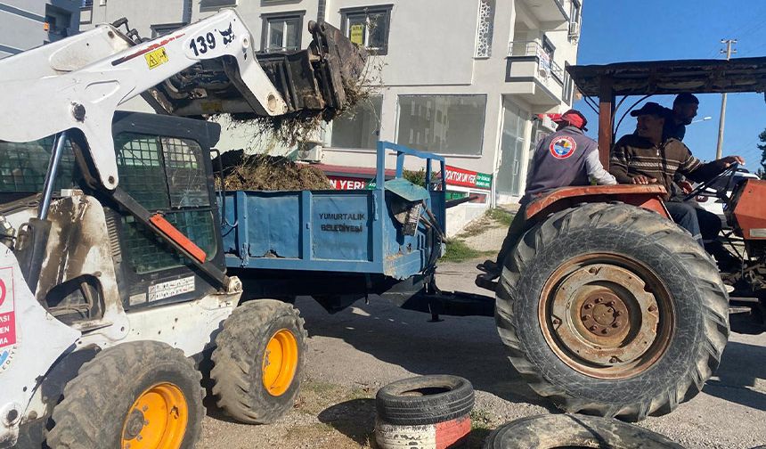 Yumurtalık’ta Milli Gurur Ve Temizlik Seferberliği Bir Arada!