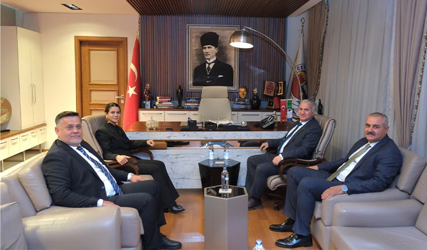 Ceyhan’da İş Birliği Mesaisi: Kaymakam Kurtyemez’den Başkan Vekili Yıldız’a Ziyaret