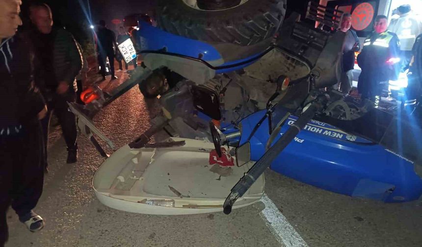 Kozan Yolunda Zincirleme Kaza! Kamyon, Traktör ve Otomobil Birbirine Girdi: 2 Yaralı