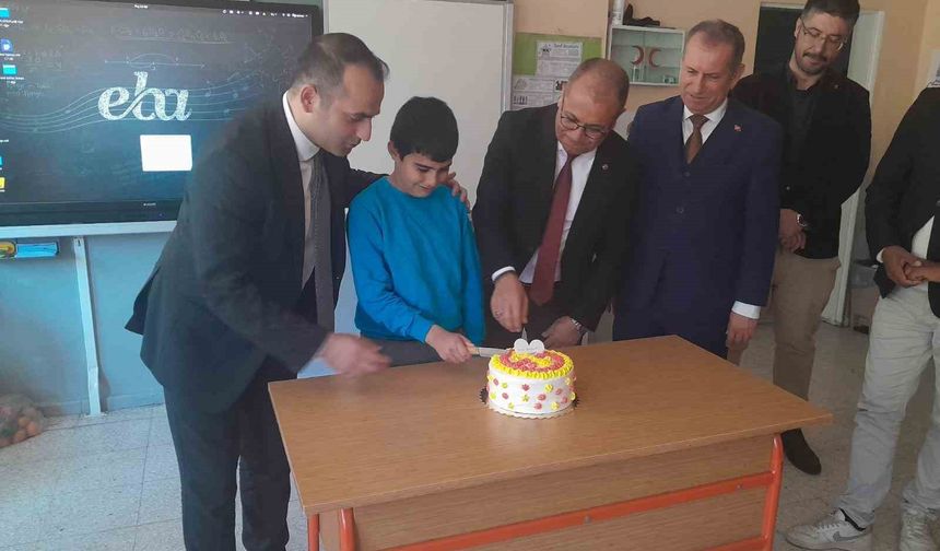 Otizmli Muhammed’e Unutulmaz Doğum Günü!