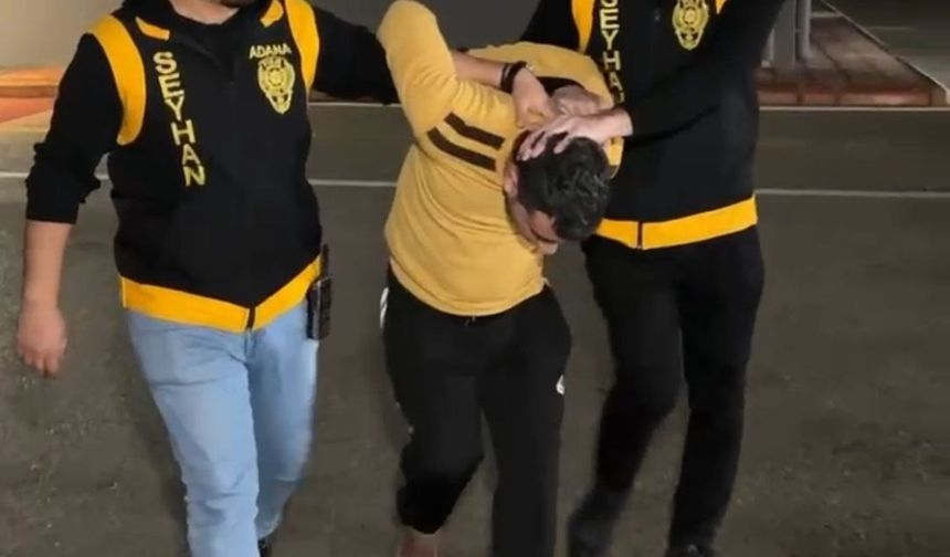 8 Yaşındaki Kızını Sokağın Ortasında Dövdü! Baba Tutuklandı