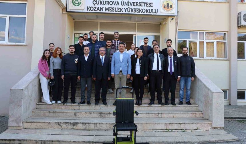 Merdiven Engeli Son Buldu! Kozan Belediyesi’nden Örnek Destek