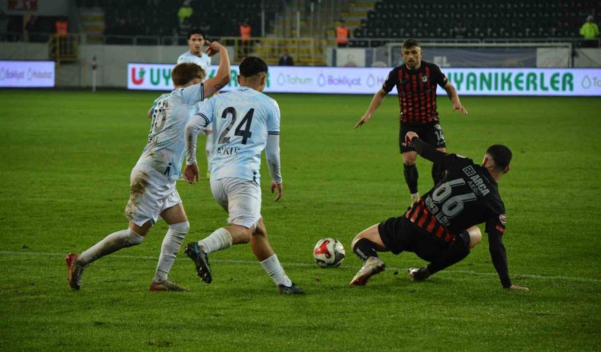 Adana Demirspor Çorum’da Tutunamadı: Skor 4-1