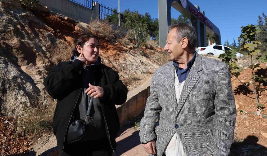 İşitme Cihazı Kayboldu, Hayatı Karardı