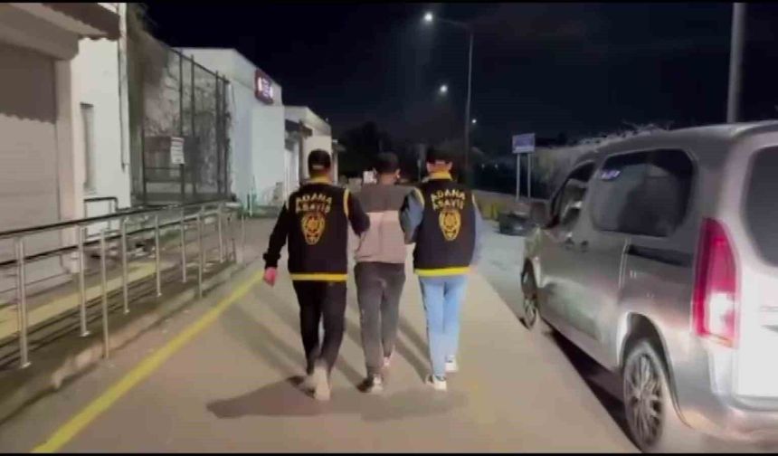 Kuyumcuda Silahlı Dehşet! 6 Bilezikle Kaçtı Ama Yakalandı