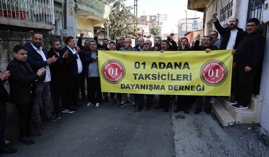 Adana’da Taksiciler Kontağı Protesto İçin Çevirdi!