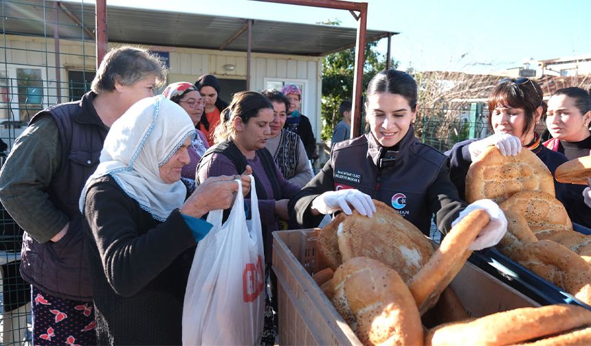 Ceyhan’da Ramazan Bereketi: 450 Bin Ekmek Ücretsiz Dağıtılacak