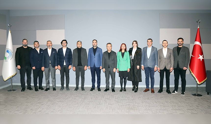 DAİMFED’den Çukurova GİAD’a Övgü Dolu Ziyaret: “Gönüllere Girmiş Bir STK”