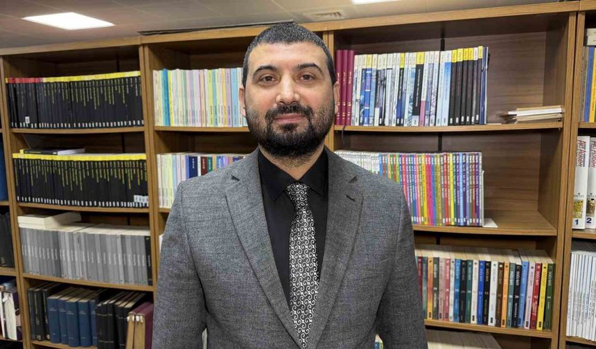 Doç. Dr. Akıncı: “Türkiye Barışı Savunuyor, Savaşı Değil!”