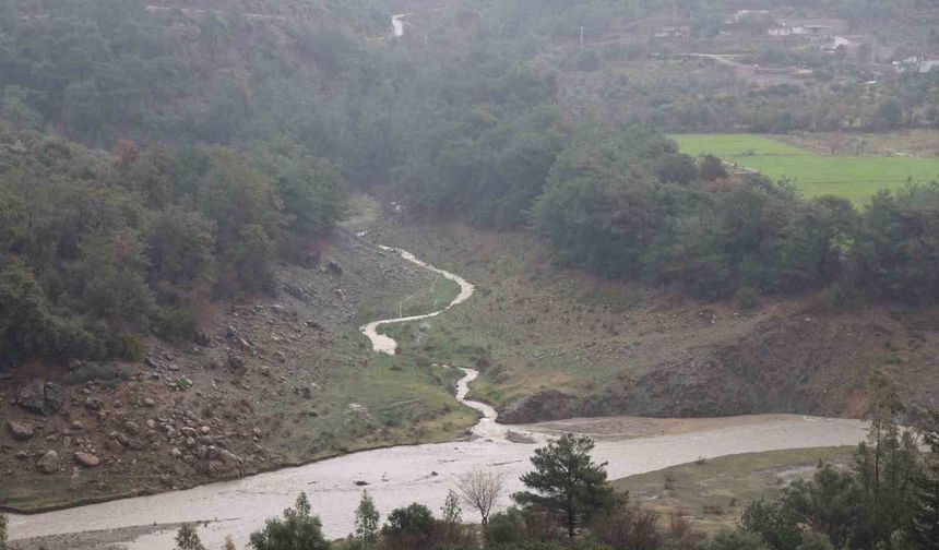 Kuruyan Kaynaklar Coştu! Kozan’da Doğa Yeniden Canlandı