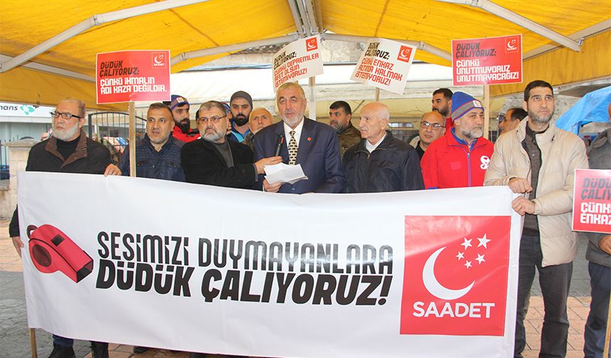 Saadet Partisi’nden Deprem Düdüğü Eylemi: “Sesimizi Duyan Var mı?”