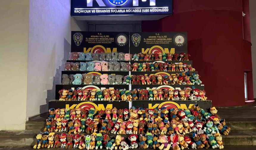 Yolcu Otobüsünden Çuval Çuval Kaçak Oyuncak Çıktı!