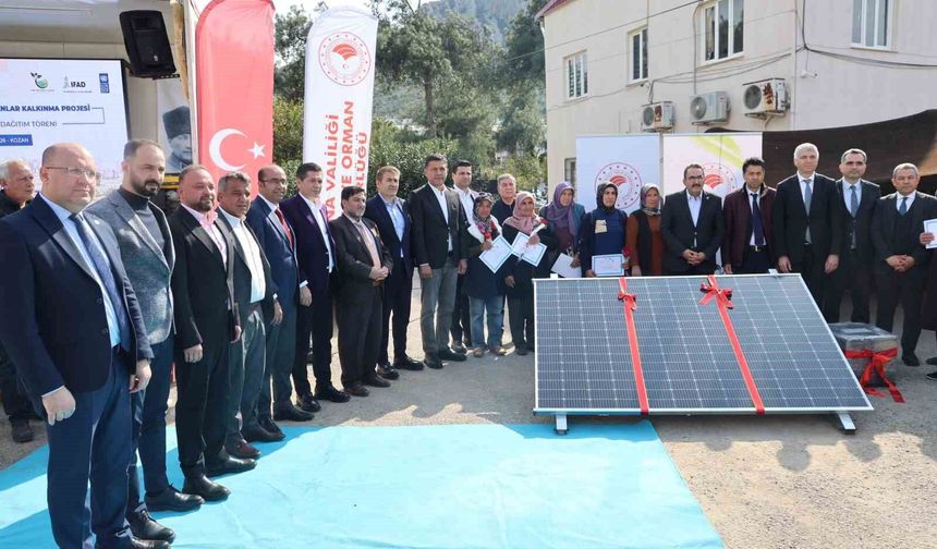 Adana’da Göçer Ailelere Büyük Destek: Güneş Enerjisi Dağlara Taşındı