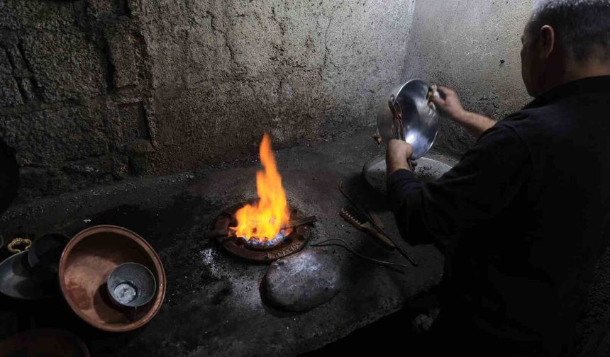 15 Ustadan Geriye 1 Kişi Kaldı! Yok Olmak Üzere Olan Meslek