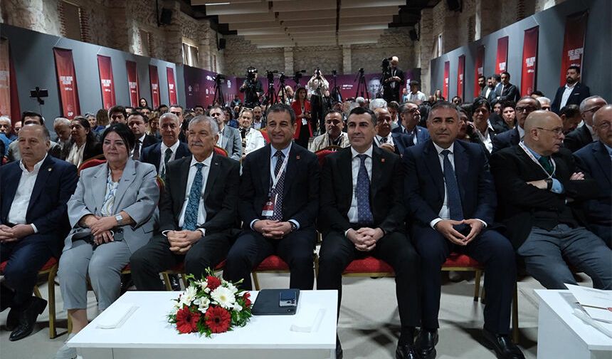 Chp, Doğu Akdeniz Yerel Medya Buluşması’nı Adana’da Gerçekleştirdi