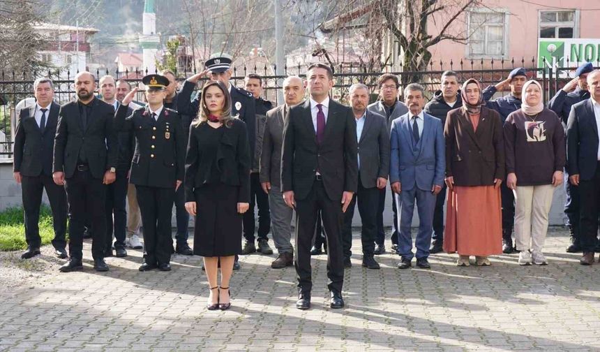 Feke’de Tarih Yeniden Canlandı! 106. Yıl Coşkusu Dikkat Çekti