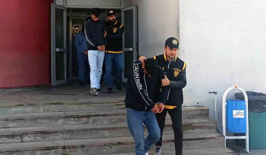 Kendini Komiser Olarak Tanıttı, Yaşlı Kadını Böyle Dolandırdı