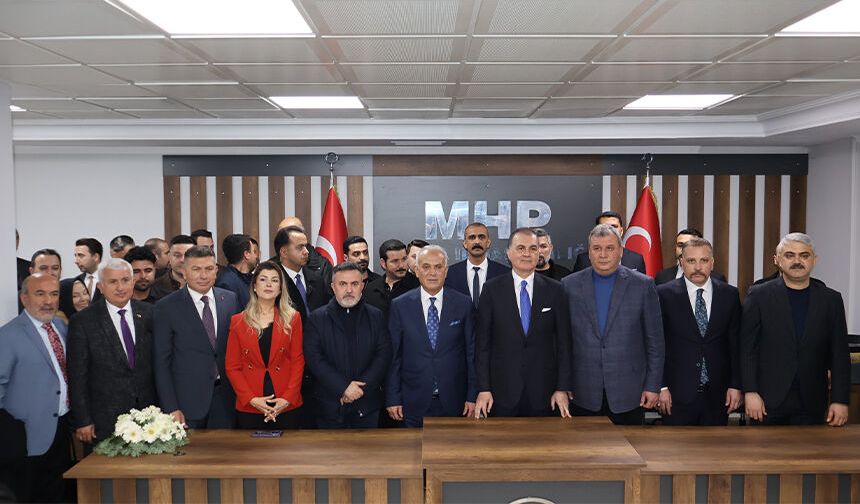 MHP Adana’da Tarihi Bayramlaşma! Cumhur İttifakı’ndan Güçlü Mesajlar