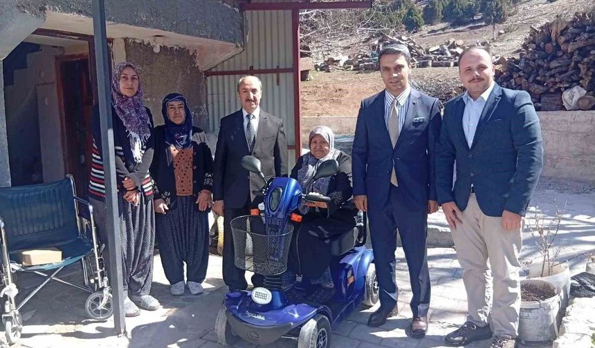 Adana’da Mahalle Seferber Oldu: Engelli Vatandaşa Büyük Destek