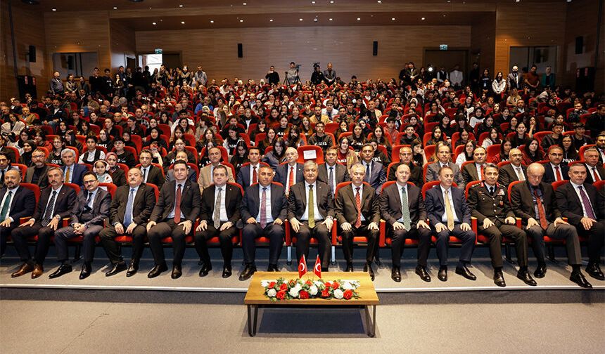 Vali Mustafa Yavuz: “İstiklâl Marşı Bir Milletin Ruhudur”