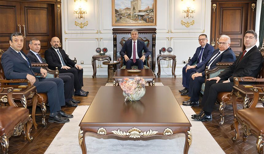 Vali Mustafa Yavuz’dan Sağlık Çalışanlarına 14 Mart Mesajı