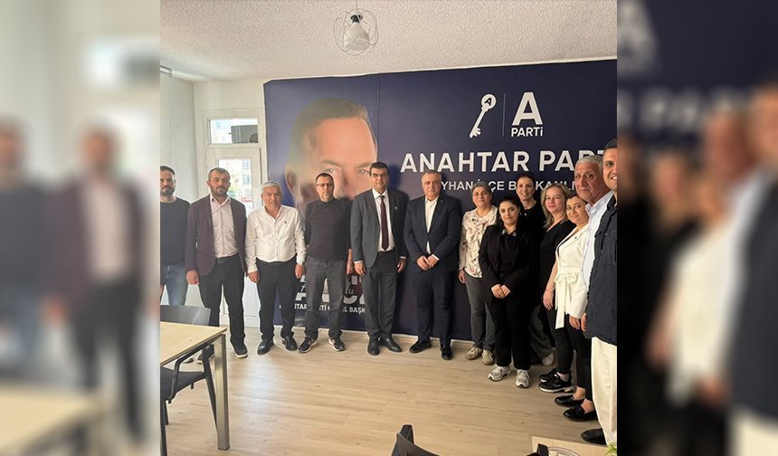 Anahtar Parti’den Güç Gösterisi: Teşkilatlar Adana’da Toplandı