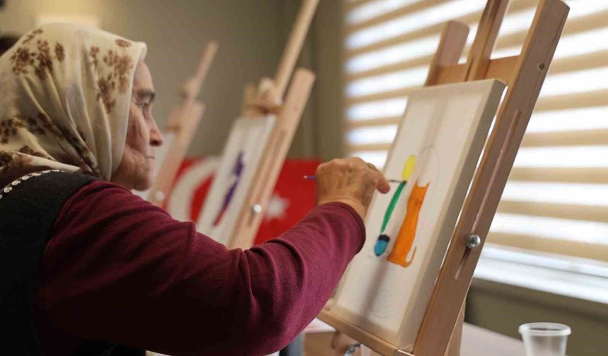 Atıl Bina Bambaşka Bir Yere Dönüştü! Feke’de Sanat Rüzgarı