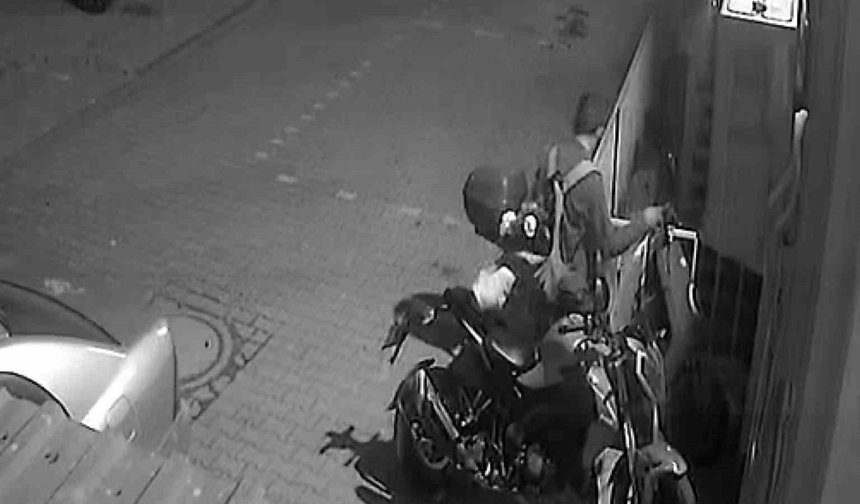 Adana’da Hırsızlık Zinciri: 1 Haftada 5 Araç!