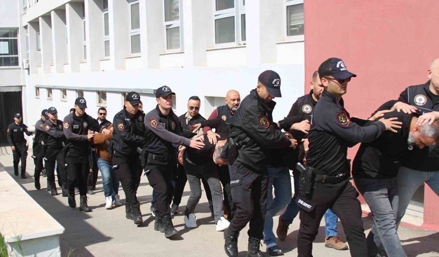 Islak Mendil Fabrikası Sandılar, Dev Uyuşturucu İmalathanesi Çıktı!