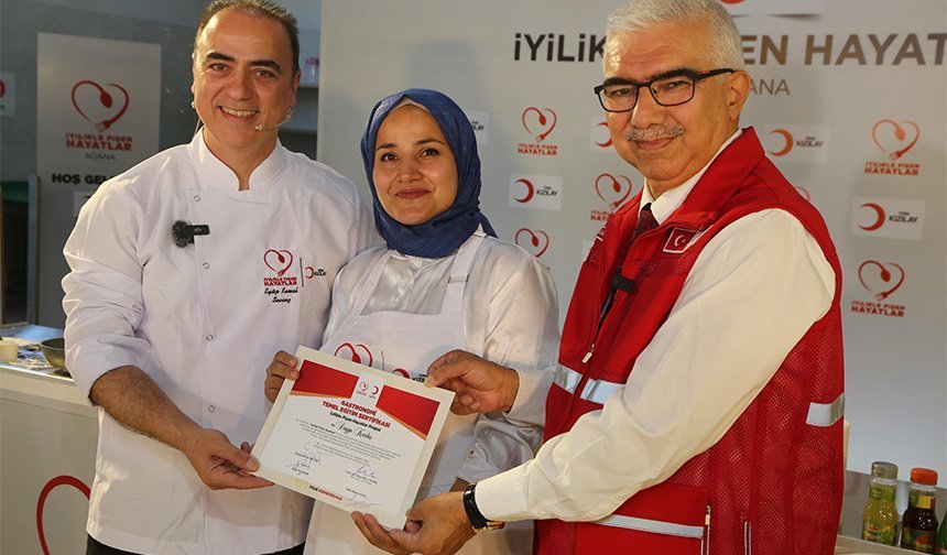 Kızılay’dan Kadınlara Jest