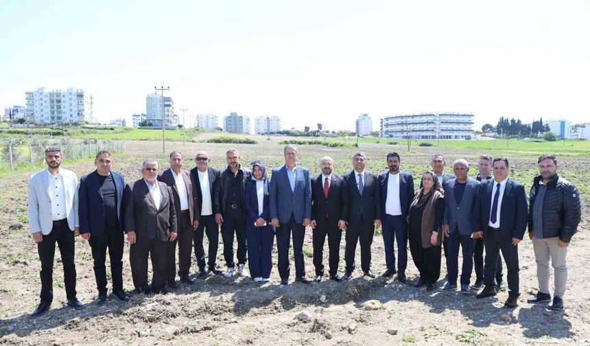 İl Sağlık Müdürü Sahada: Karataş’taki Hastane Projesinde Son Durum Ne?