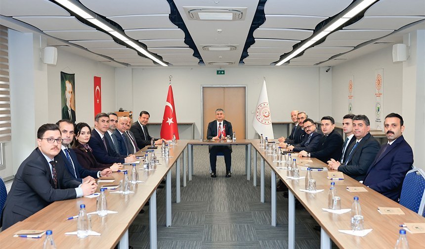 Vali Yavuz’dan Kritik Toplantı! Yeni Yol Haritası Belirlendi