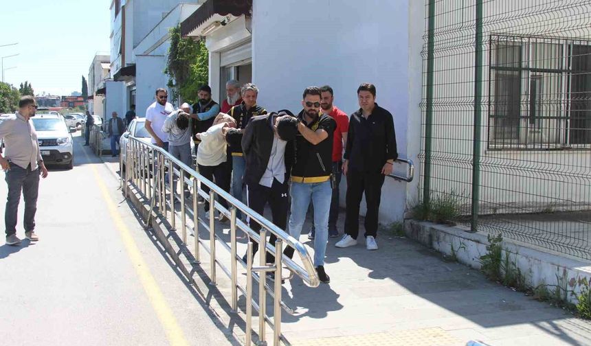Adana’da Kanlı Saldırının Perde Arkası! 500 Saatlik Kamera Kaydı Her Şeyi Ortaya Çıkardı