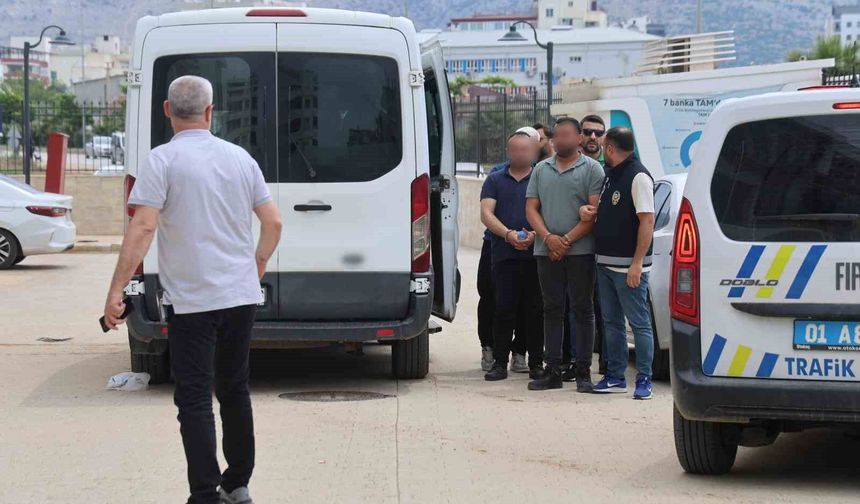 Kozan’da Bayram Arifesinde Kan Aktı: 1 Ölü, 6 Gözaltı